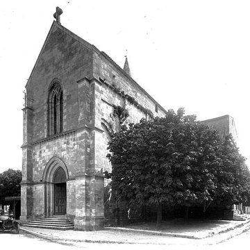 Église Saint-Pierre de Gémozac