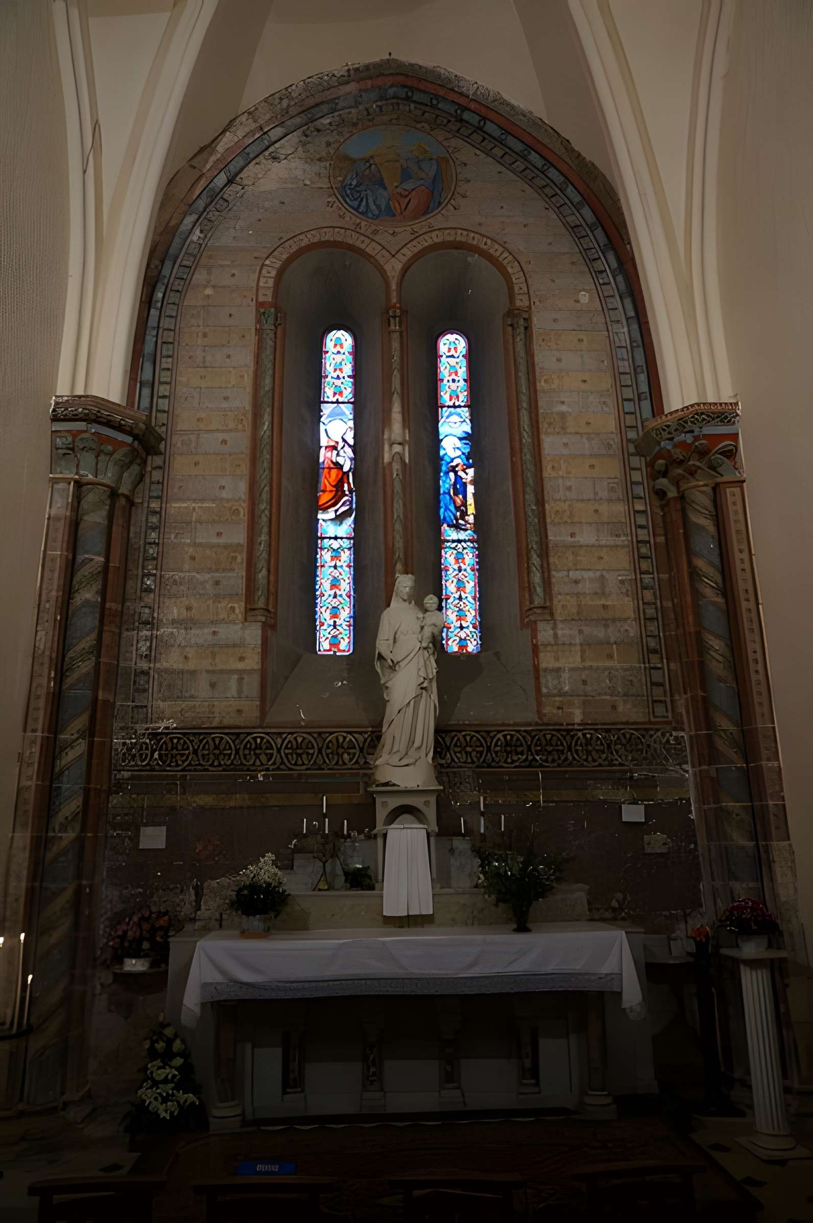 Église Saint-Pierre de Gémozac