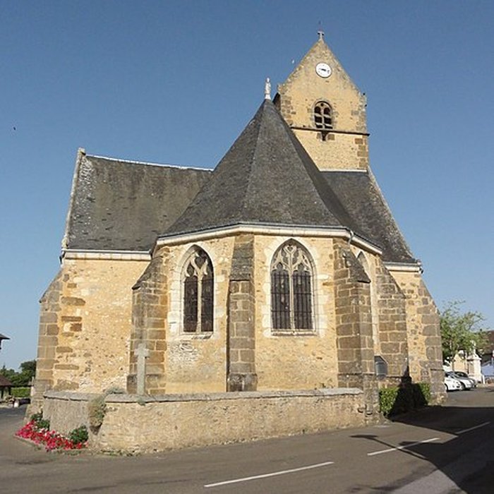 Photo de Église Saint-Pierre de Gesnes-le-Gandelin