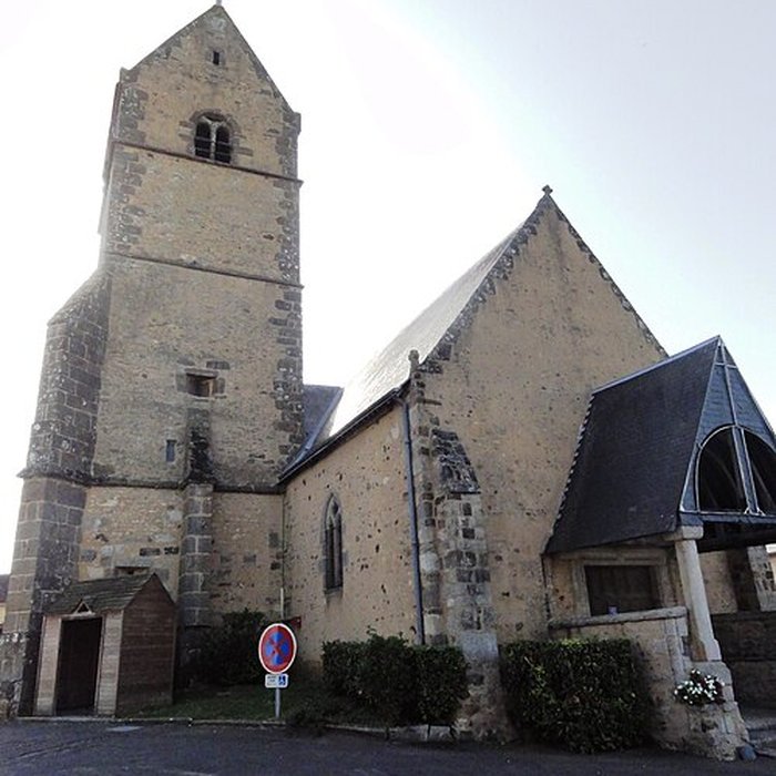 Photo de Église Saint-Pierre de Gesnes-le-Gandelin