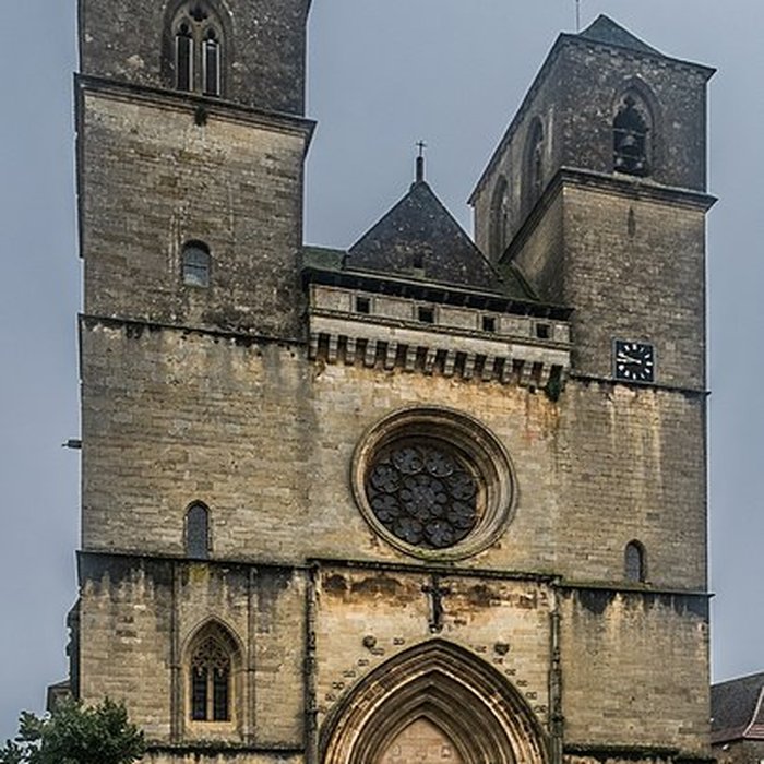 Photo de Église Saint-Pierre de Gourdon