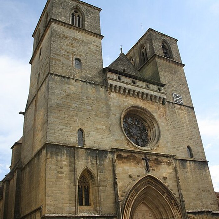 Photo de Église Saint-Pierre de Gourdon