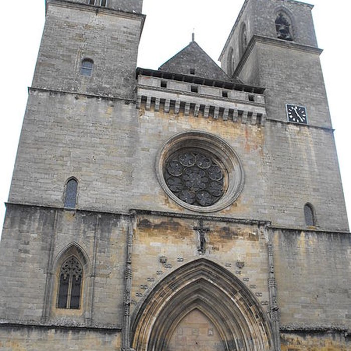 Photo de Église Saint-Pierre de Gourdon