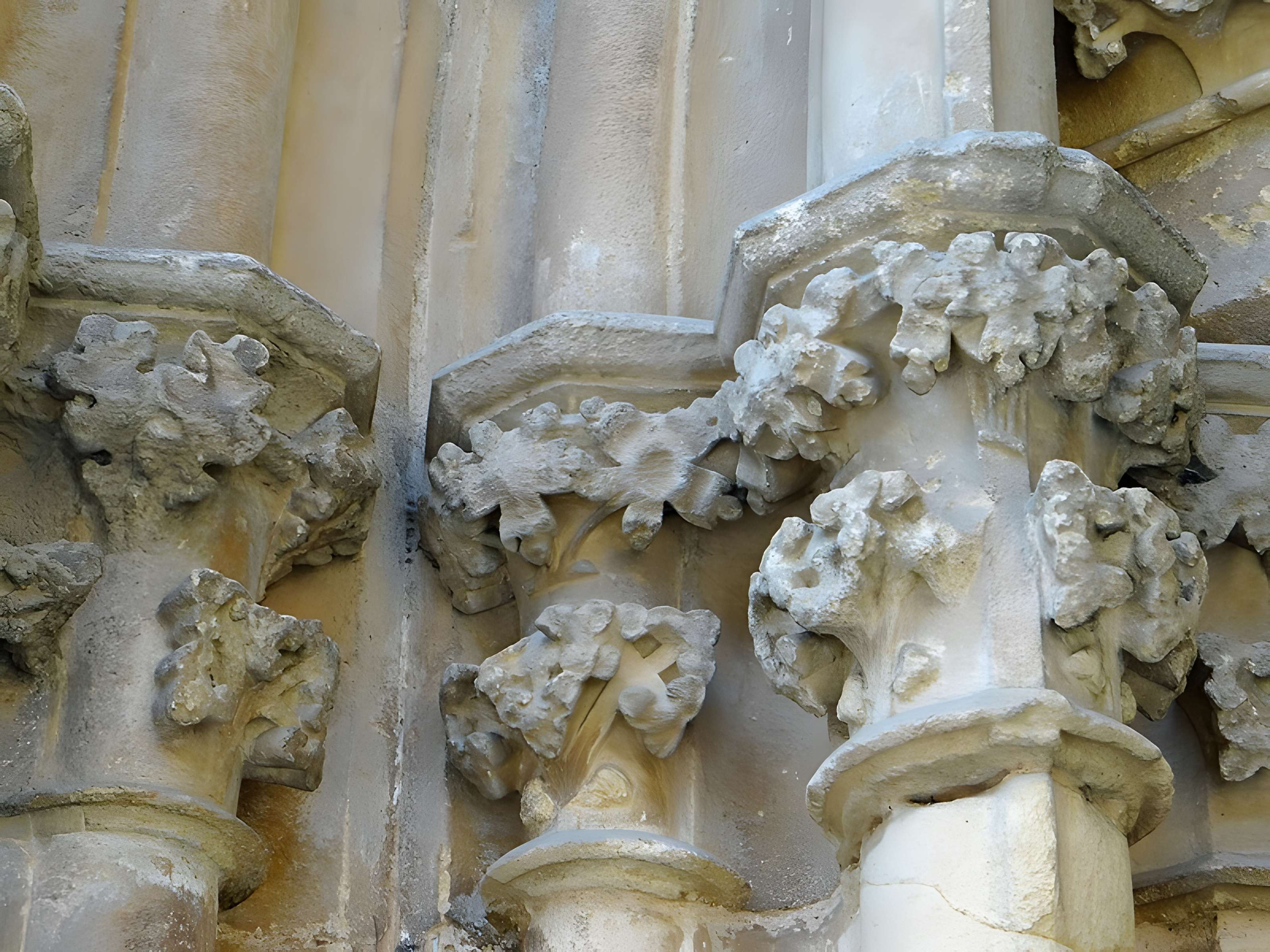 Église Saint-Pierre de Gourdon