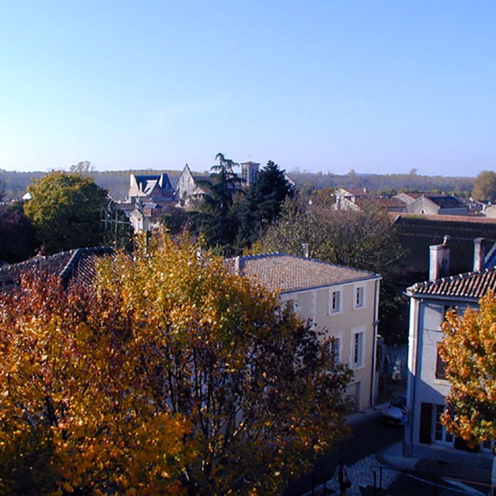 Photo de Église Saint-Pierre de Jarnac