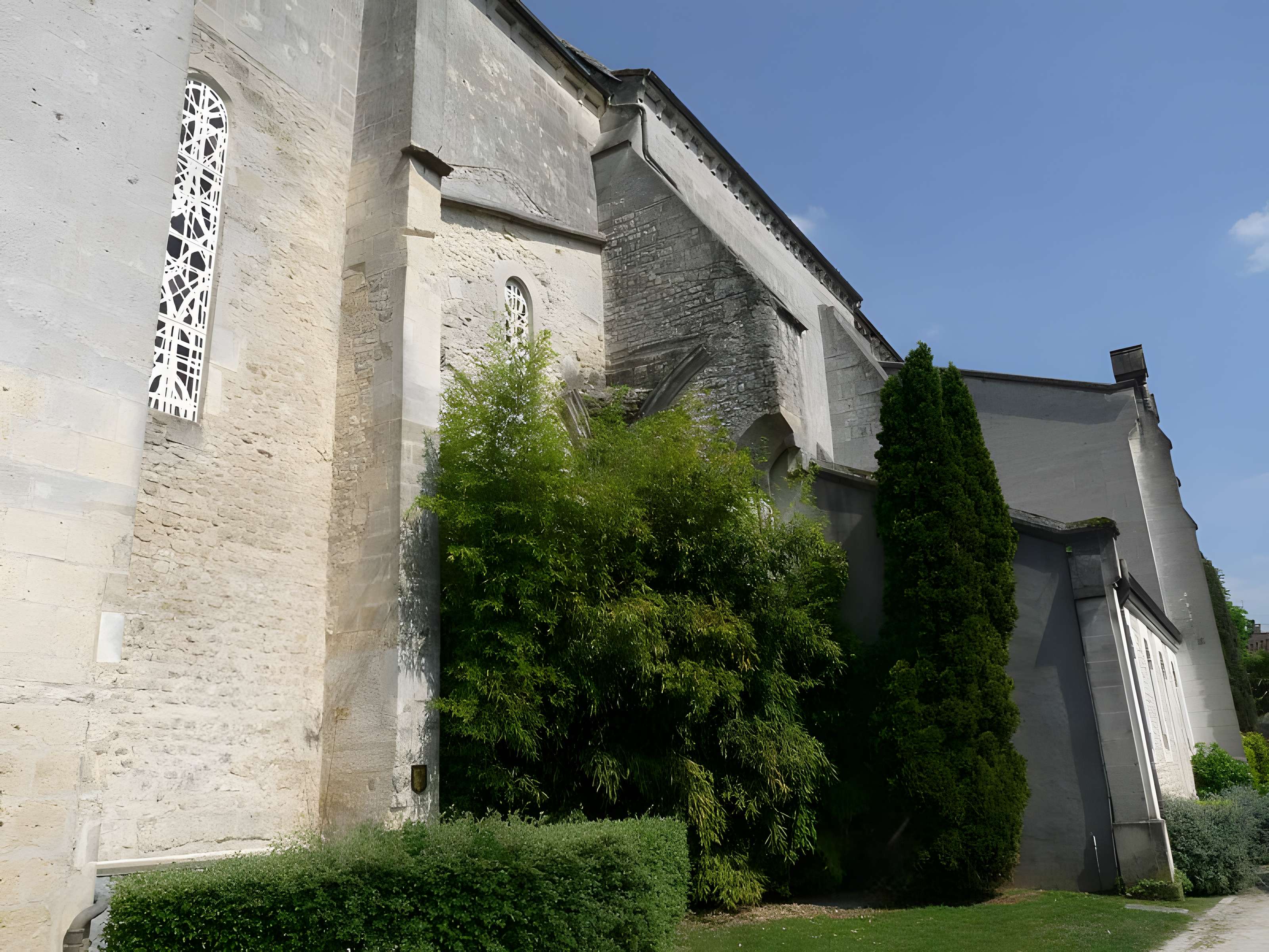 Église Saint-Pierre de Jarnac