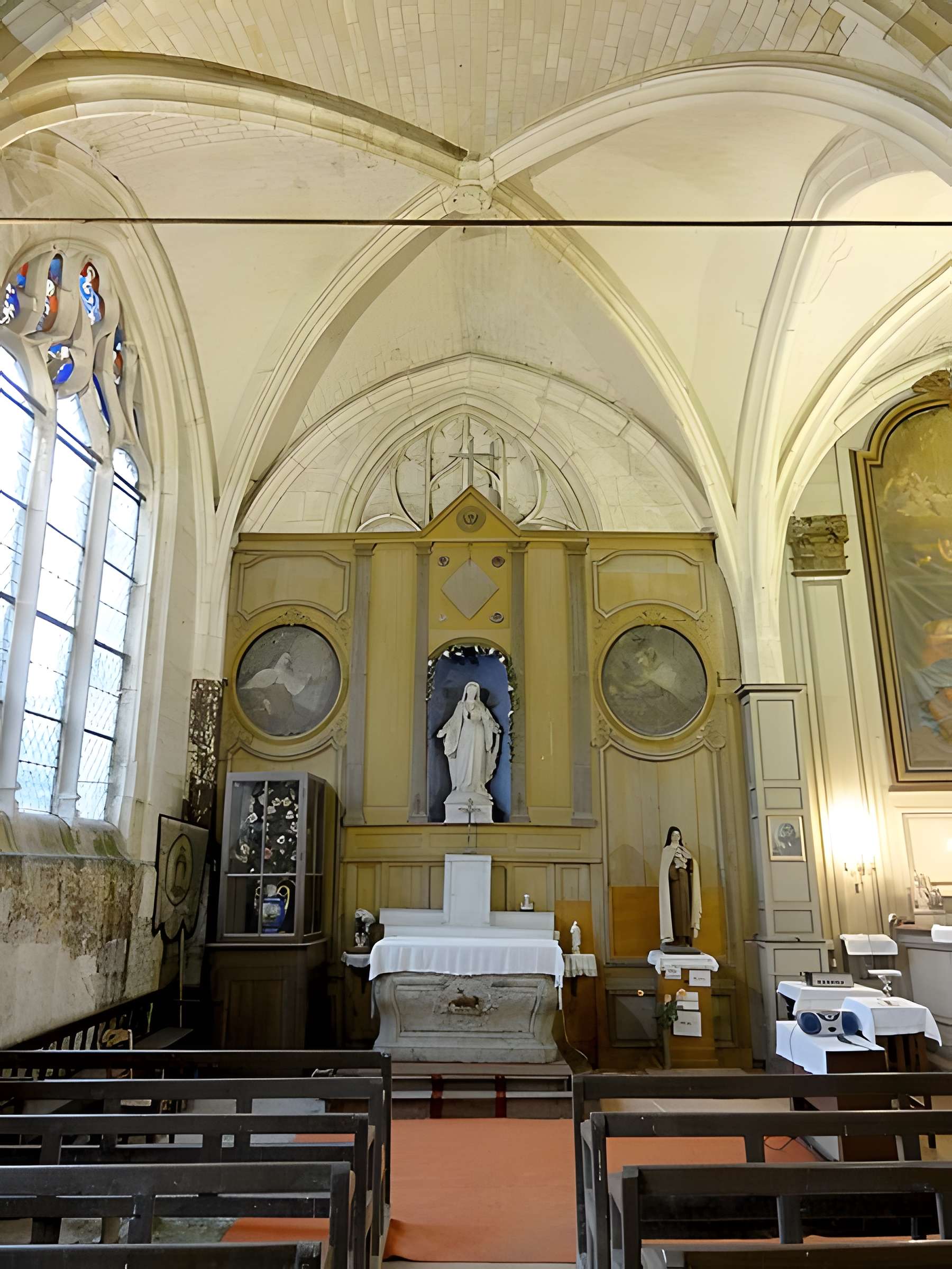 Église Saint-Pierre de Jaux