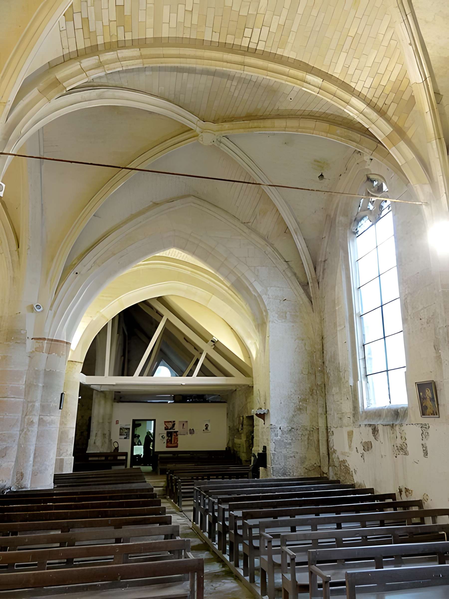 Église Saint-Pierre de Jaux
