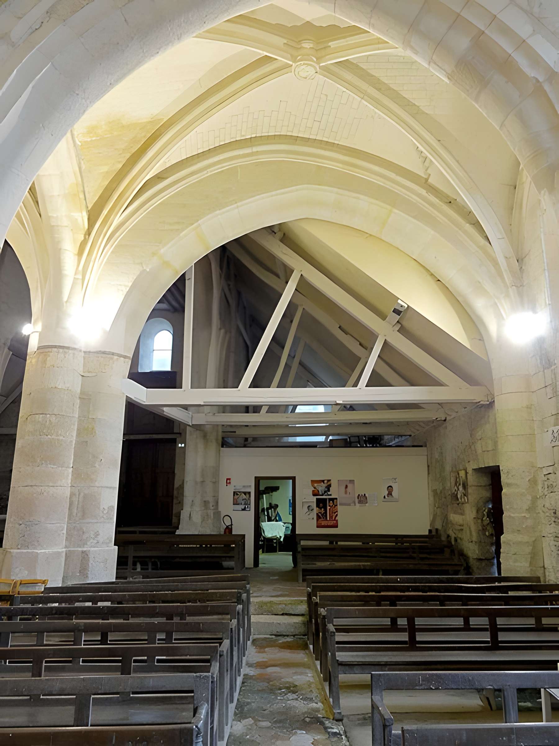 Église Saint-Pierre de Jaux