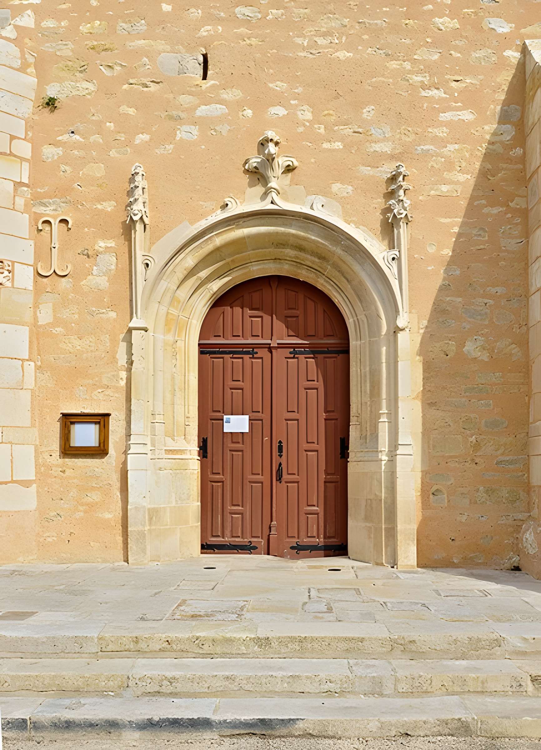 Église Saint-Pierre de La Chapelle-Bâton