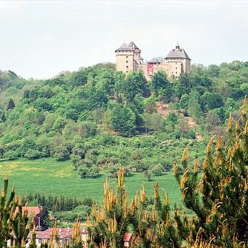 Ruines du château de Mensberg, dit aussi château de Malbrouck