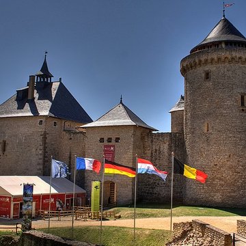 Ruines du château de Mensberg, dit aussi château de Malbrouck