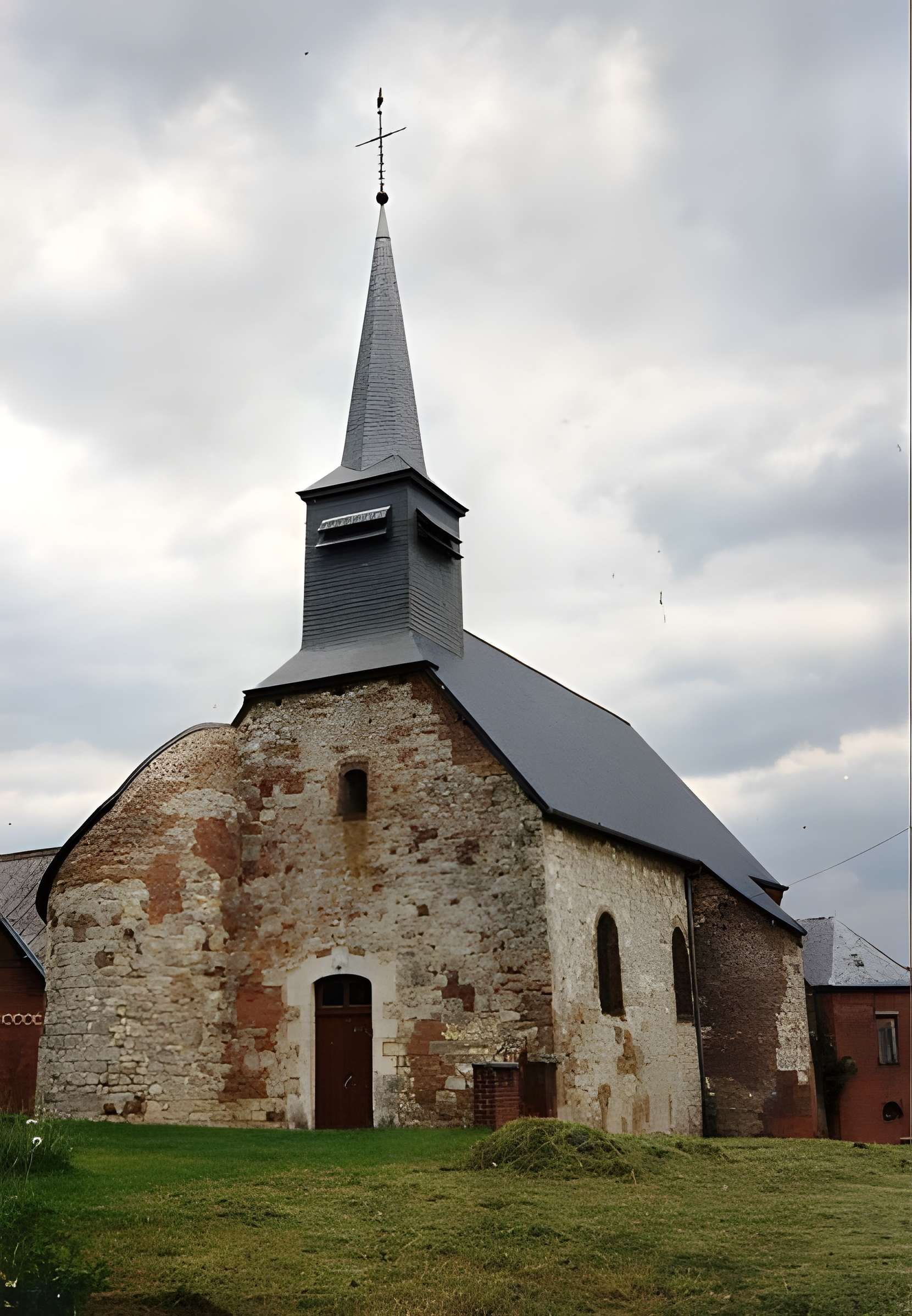Église Saint-Pierre de La Hérie 