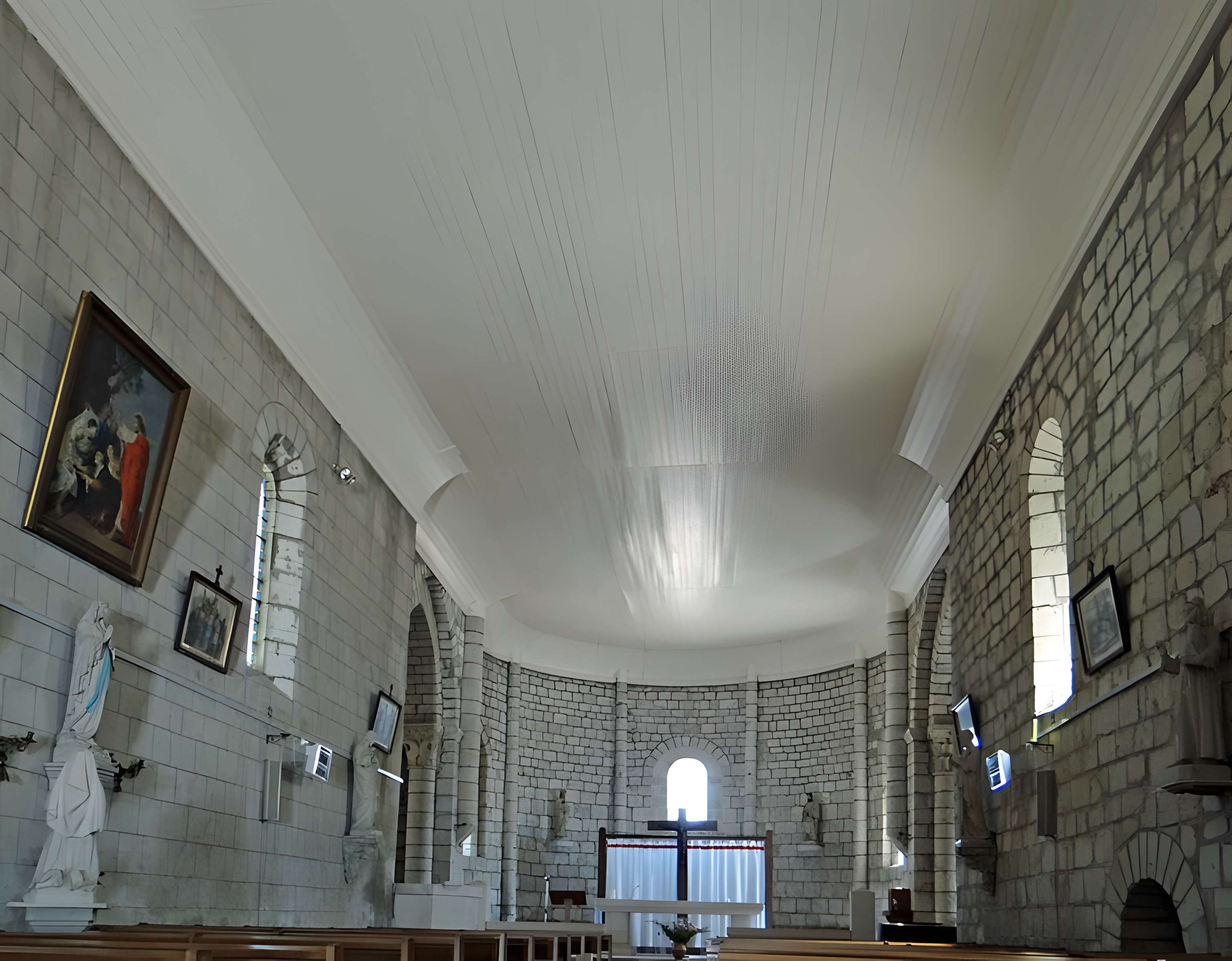 Église Saint-Pierre de La Sauvetat-de-Savères 