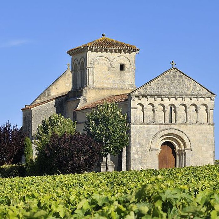 Photo de Église Saint-Pierre de Lagarde-sur-le-Né