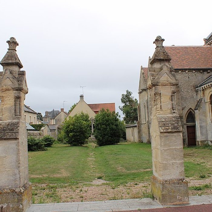 Photo de Église Saint-Pierre de Lion-sur-Mer
