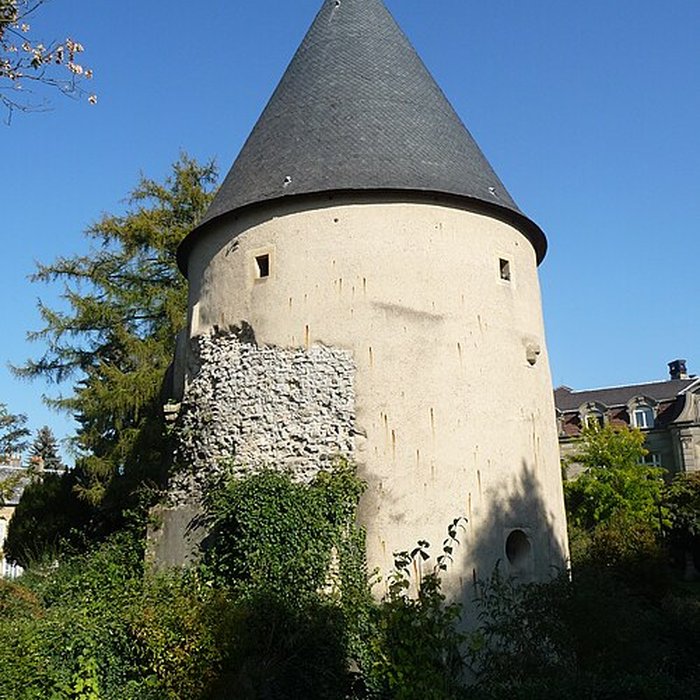 Photo de Vestiges de lenceinte du Moyen-Age