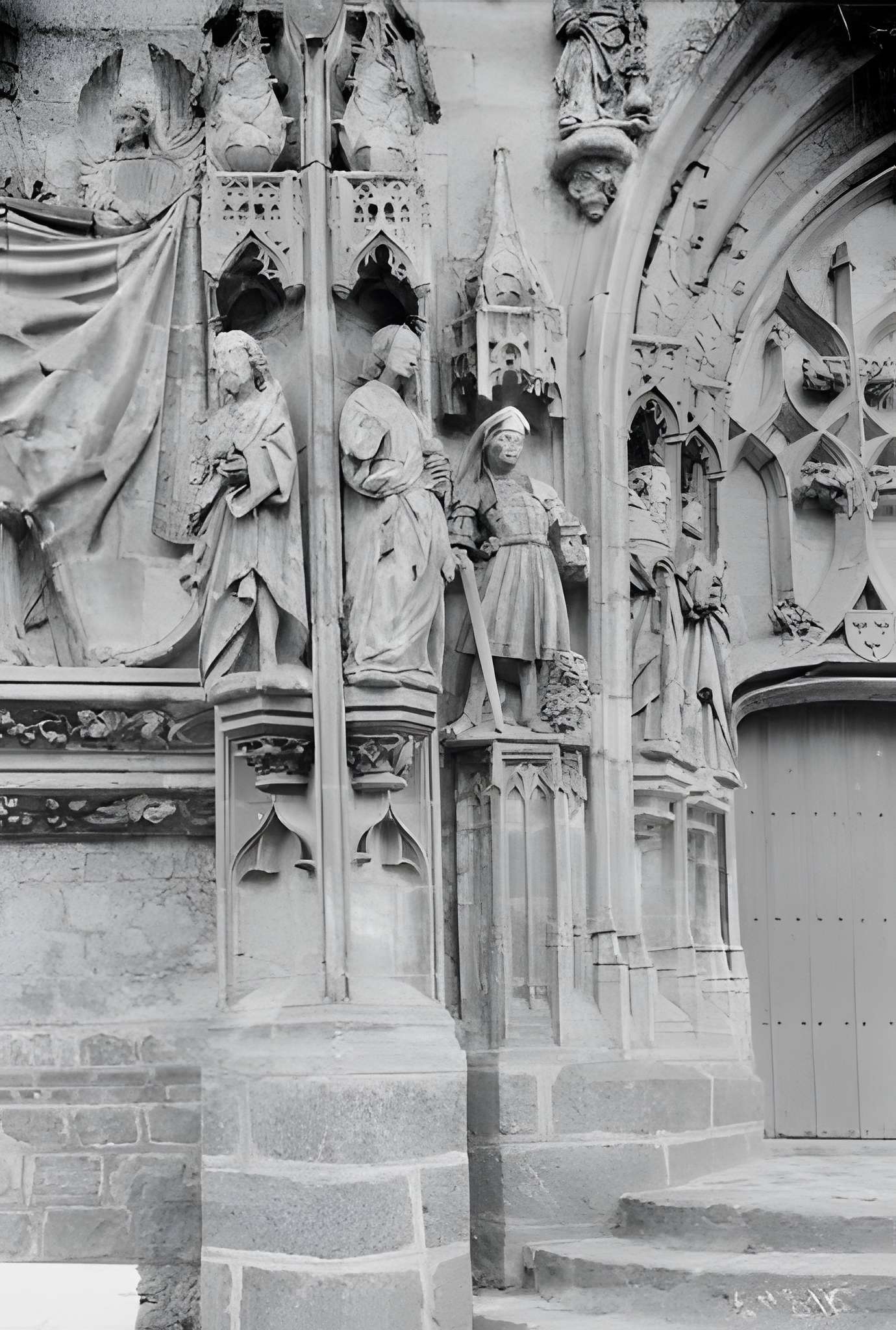 Église Saint-Pierre de Mailly-Maillet