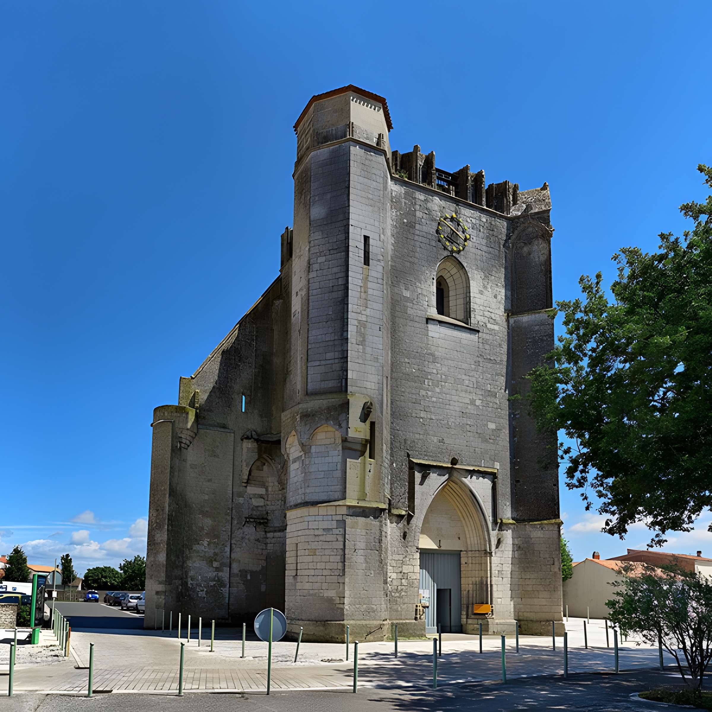 Église Saint-Pierre de Marsilly