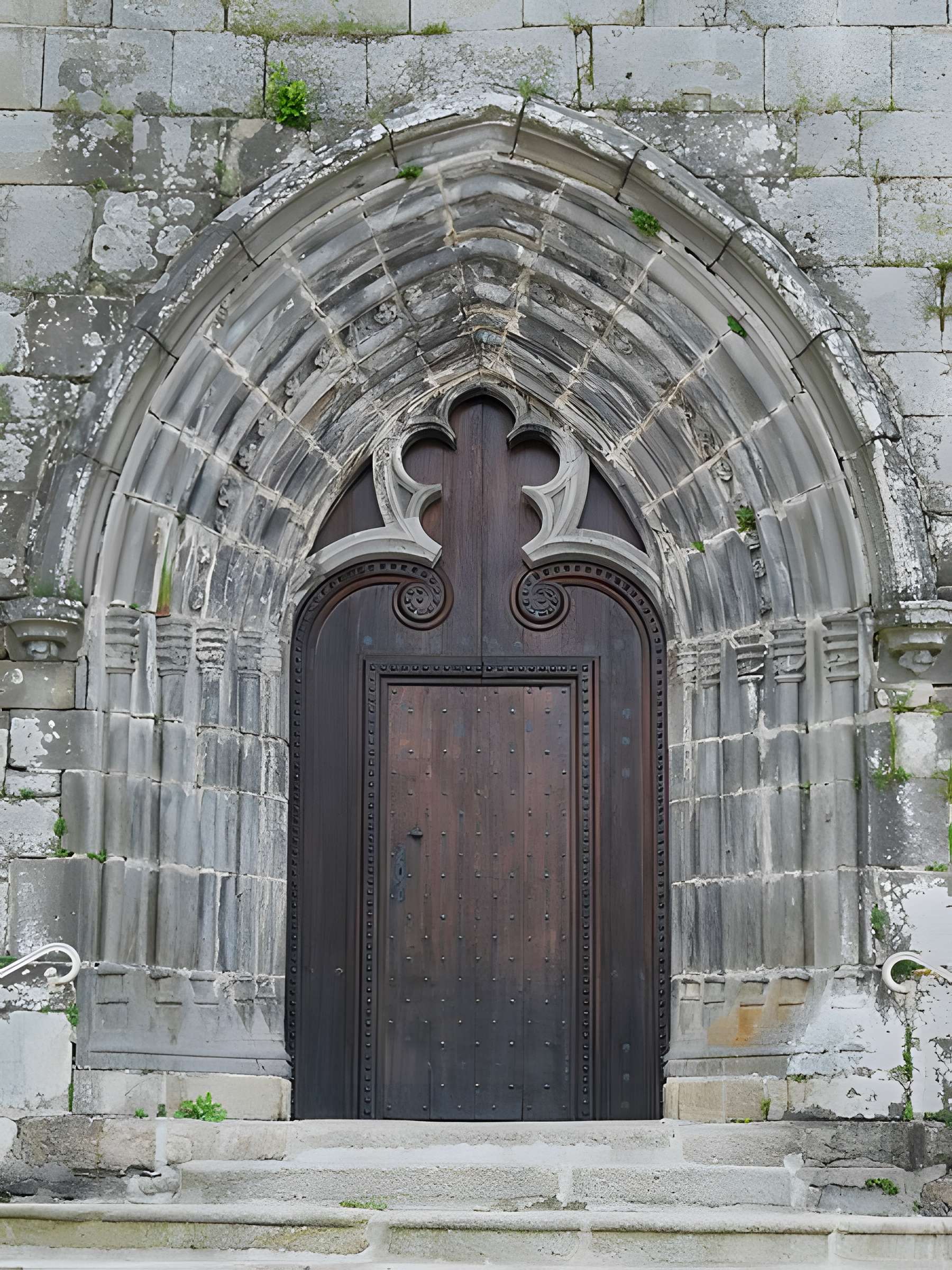Église Saint-Pierre de Messeix
