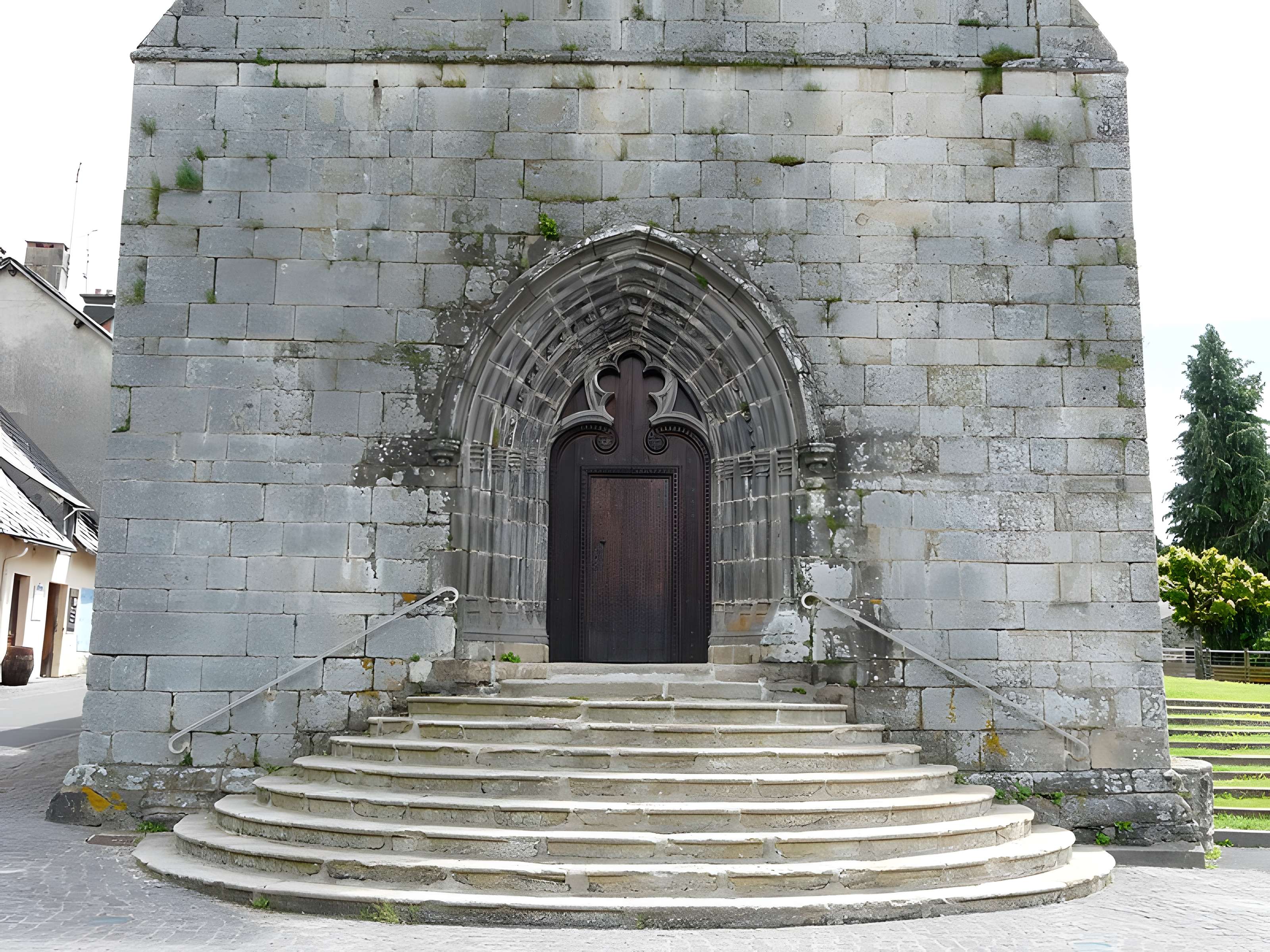 Église Saint-Pierre de Messeix