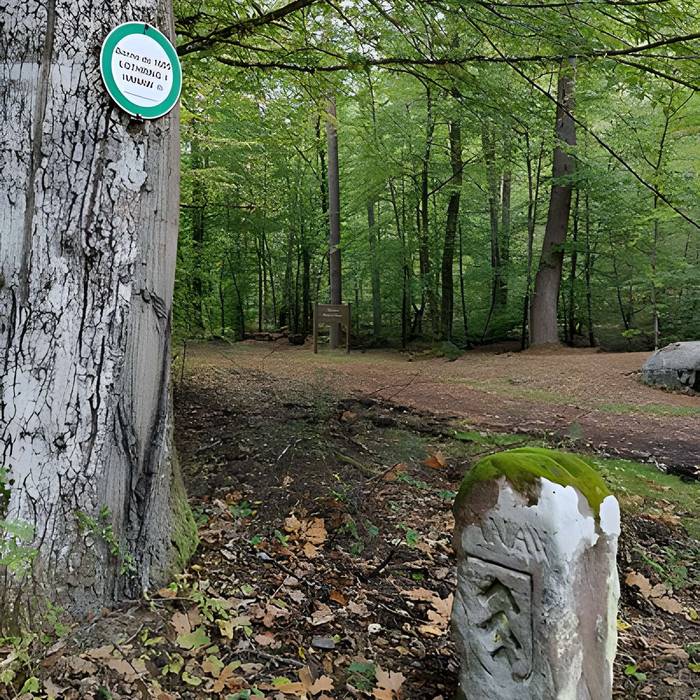 Photo de Anciennes bornes frontières des bans de Philippsbourg et dEguelshardt