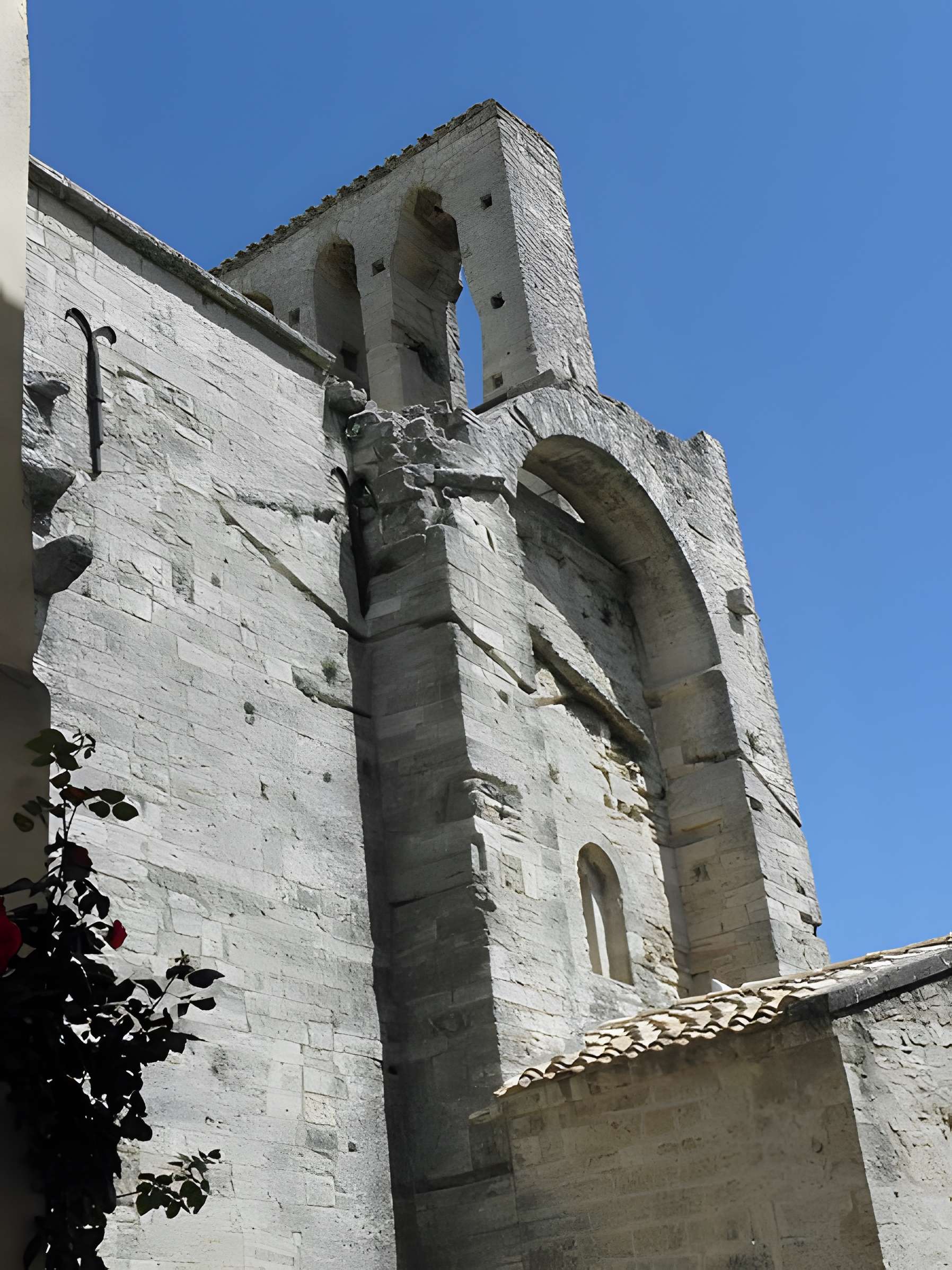 Église Saint-Pierre de Montbazin