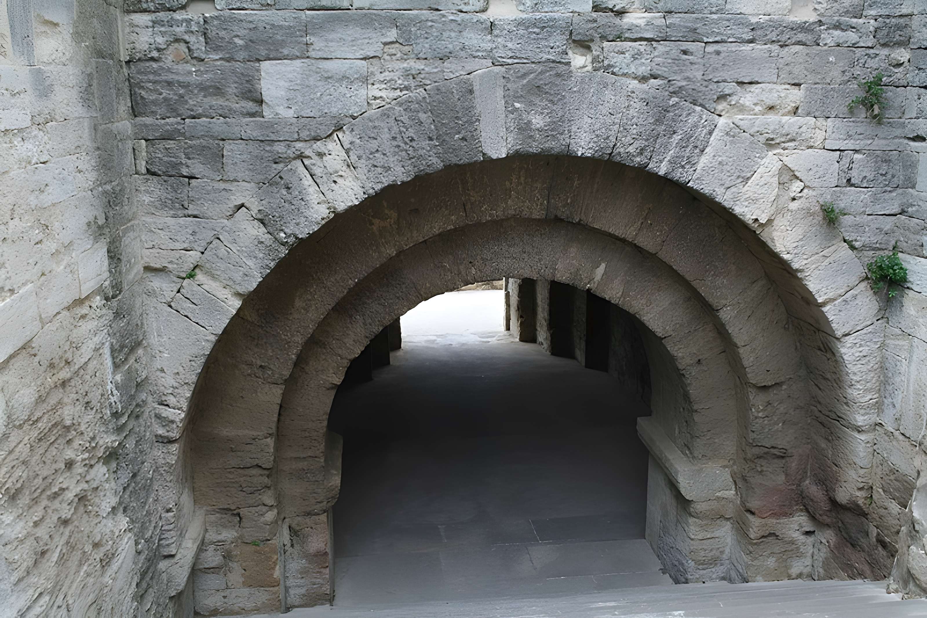 Église Saint-Pierre de Montbazin