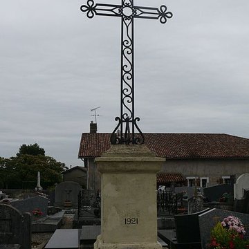Église Saint-Pierre de Montfort-en-Chalosse