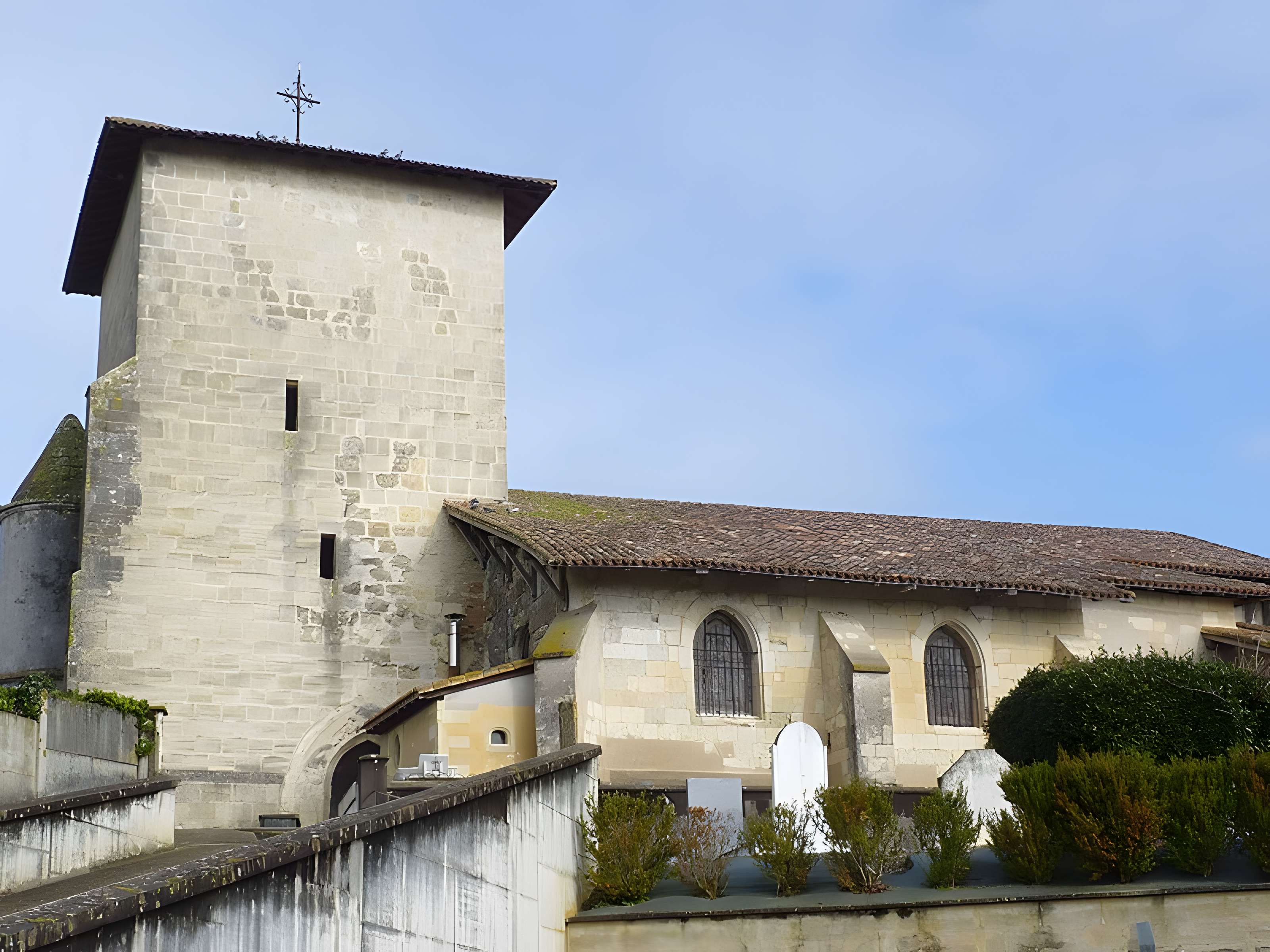 Église Saint-Pierre de Montfort-en-Chalosse