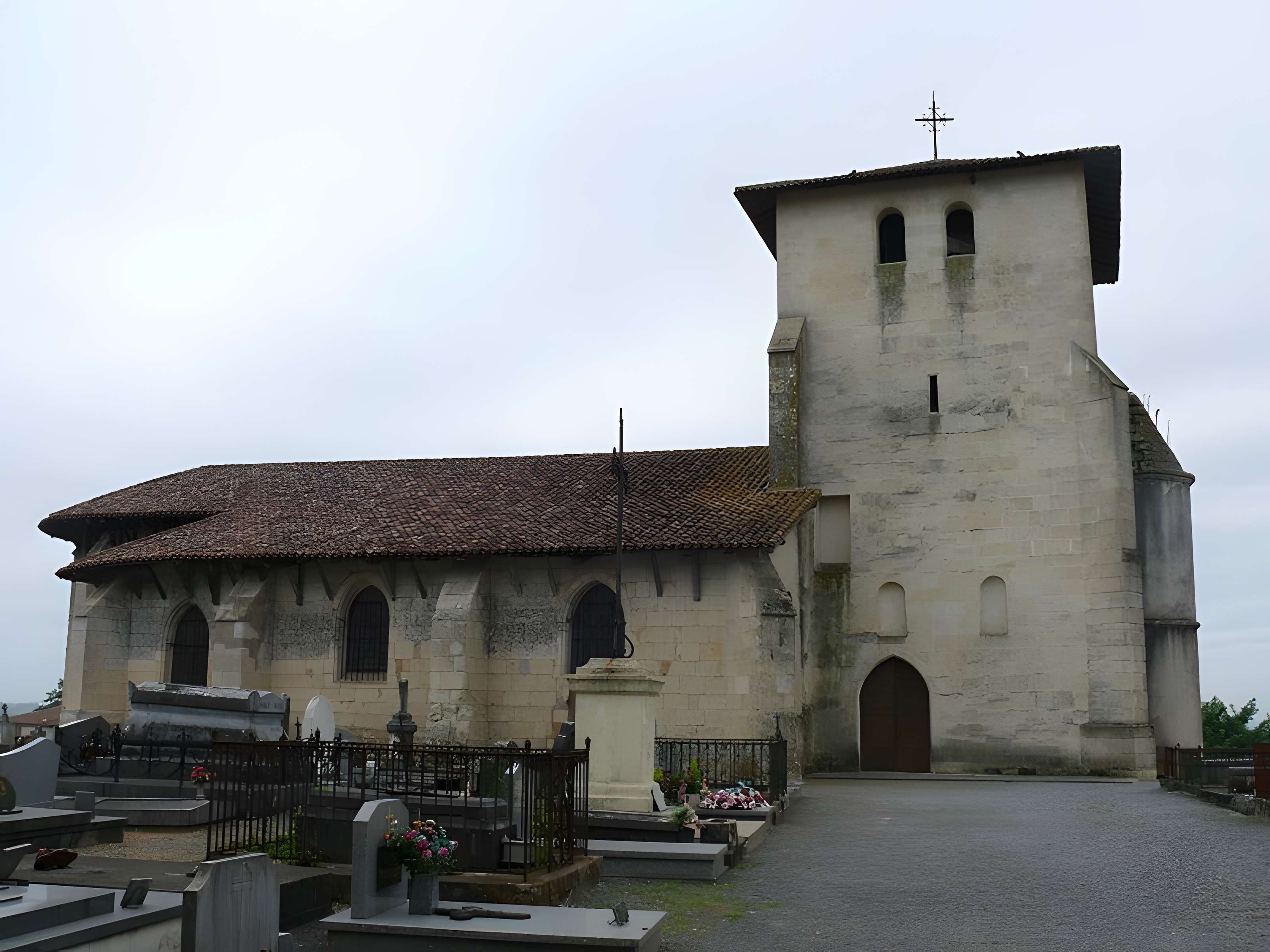 Église Saint-Pierre de Montfort-en-Chalosse