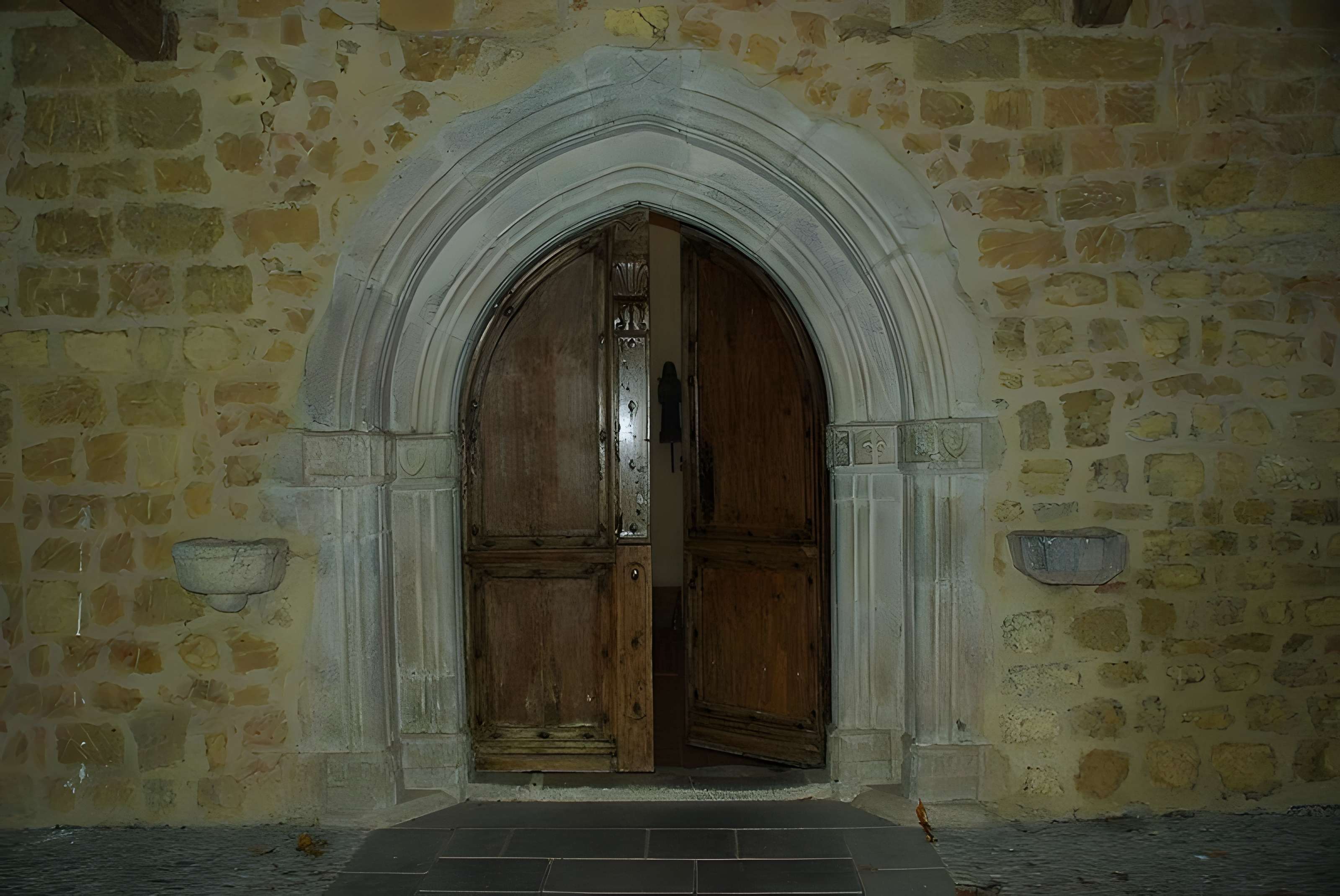 Église Saint-Pierre de Montgauch