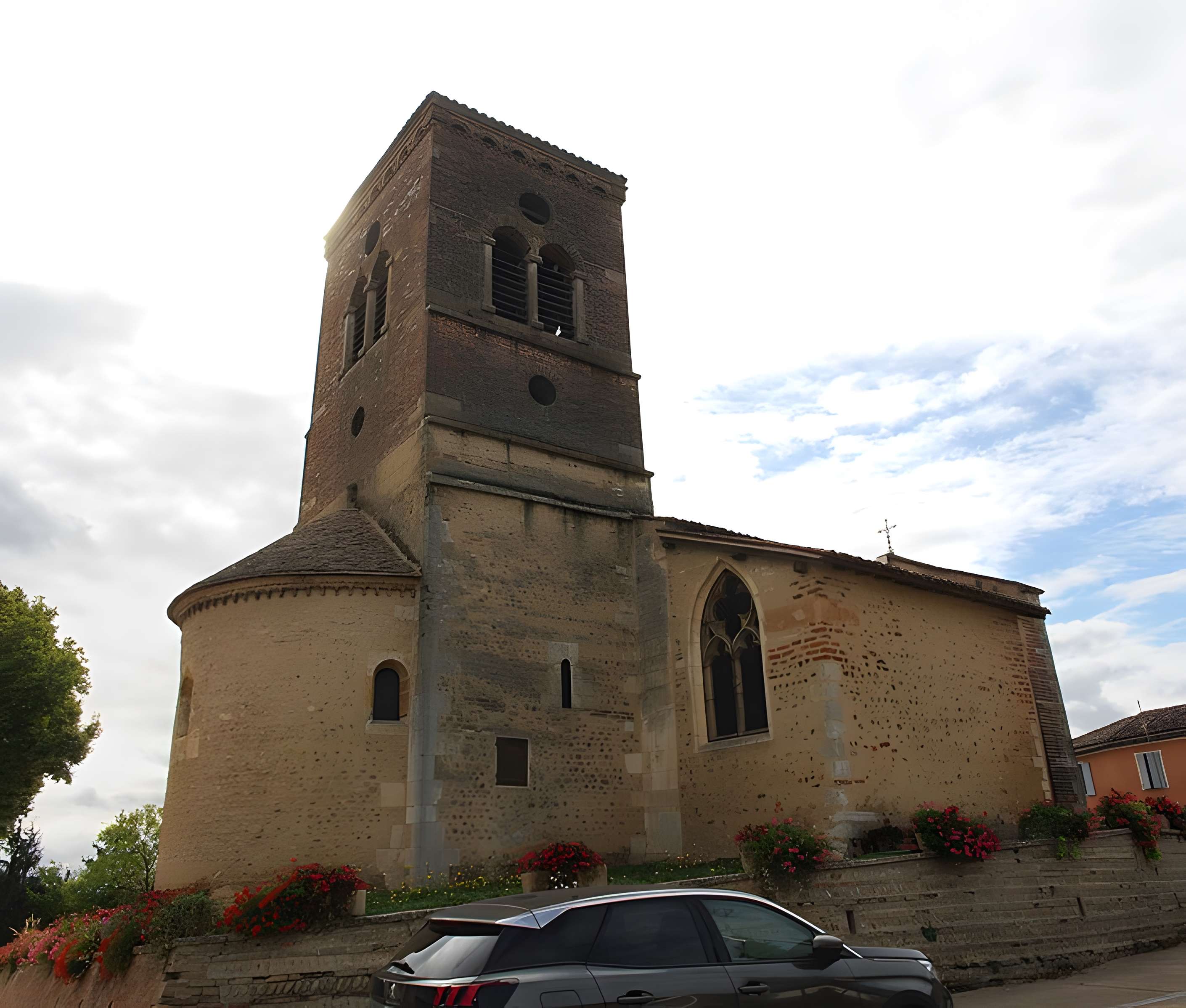 Église Saint-Pierre de Monthieux