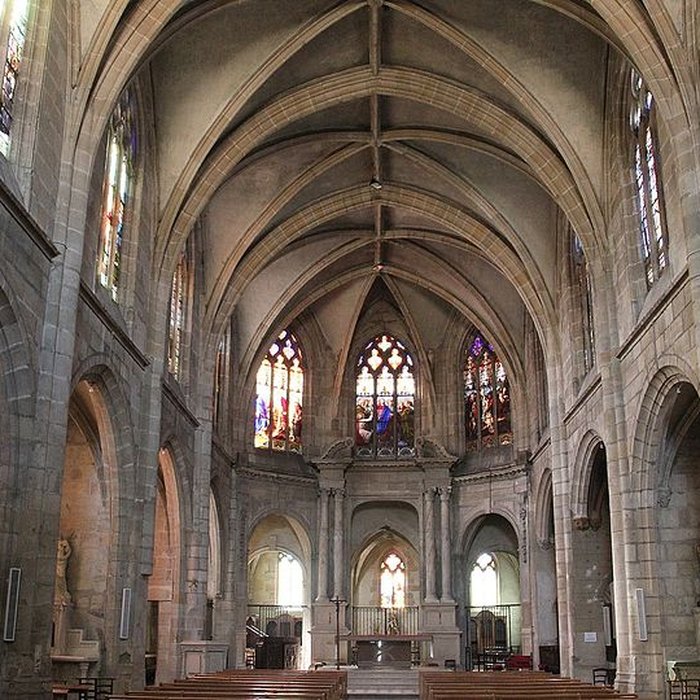 Photo de Église Saint-Pierre de Moulins