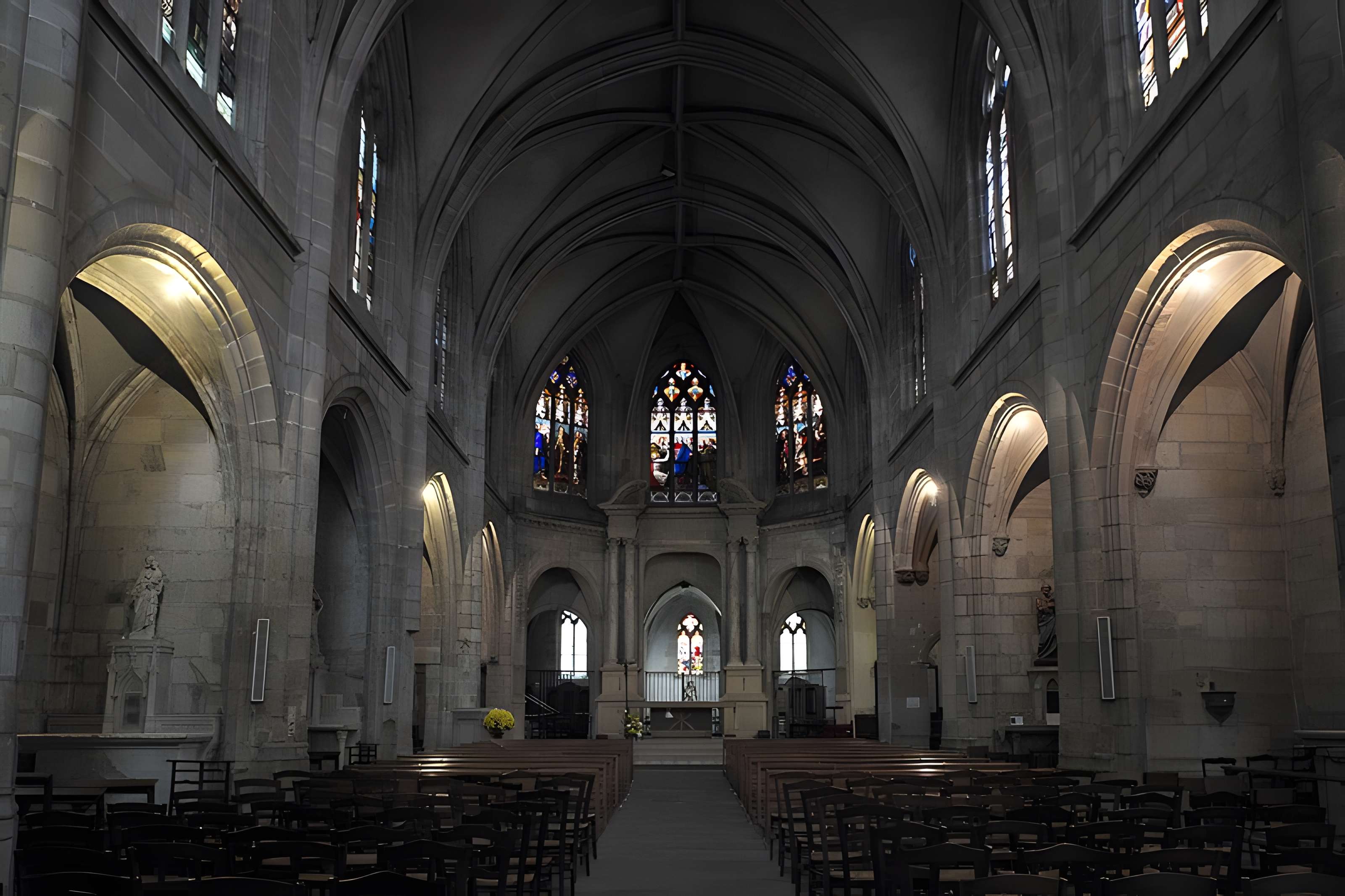 Église Saint-Pierre de Moulins