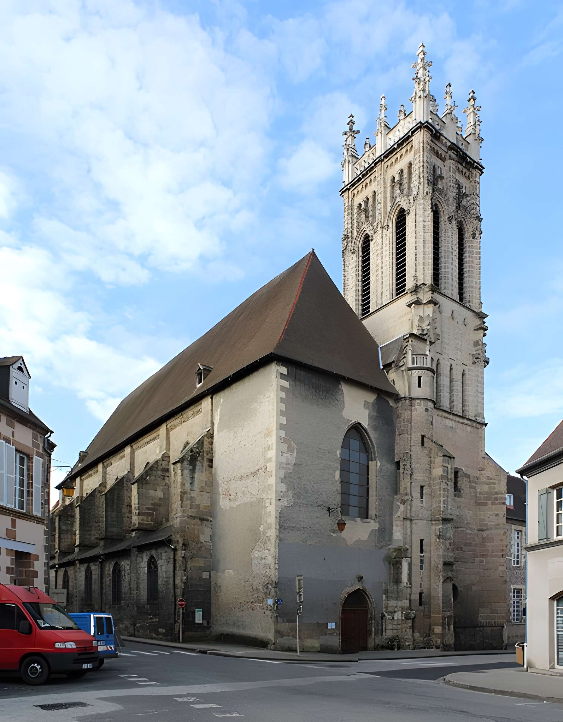 Église Saint-Pierre de Moulins