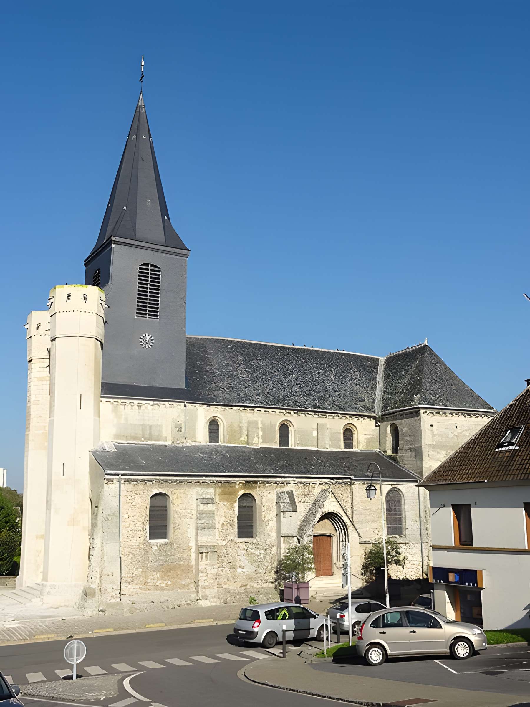 Église Saint-Pierre de Nanteuil-le-Haudouin