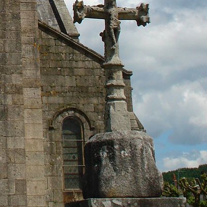 Photo de Calvaire, au centre du bourg