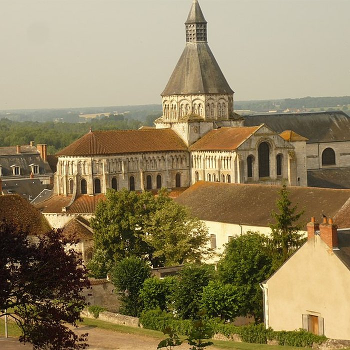 Photo de Eglise priorale Sainte-Croix