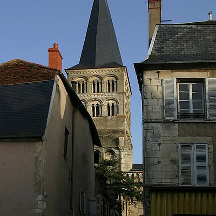 Photo de Eglise priorale Sainte-Croix