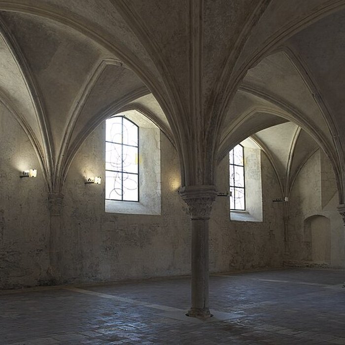 Photo de Eglise priorale Sainte-Croix