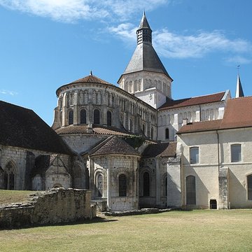 Eglise priorale Sainte-Croix