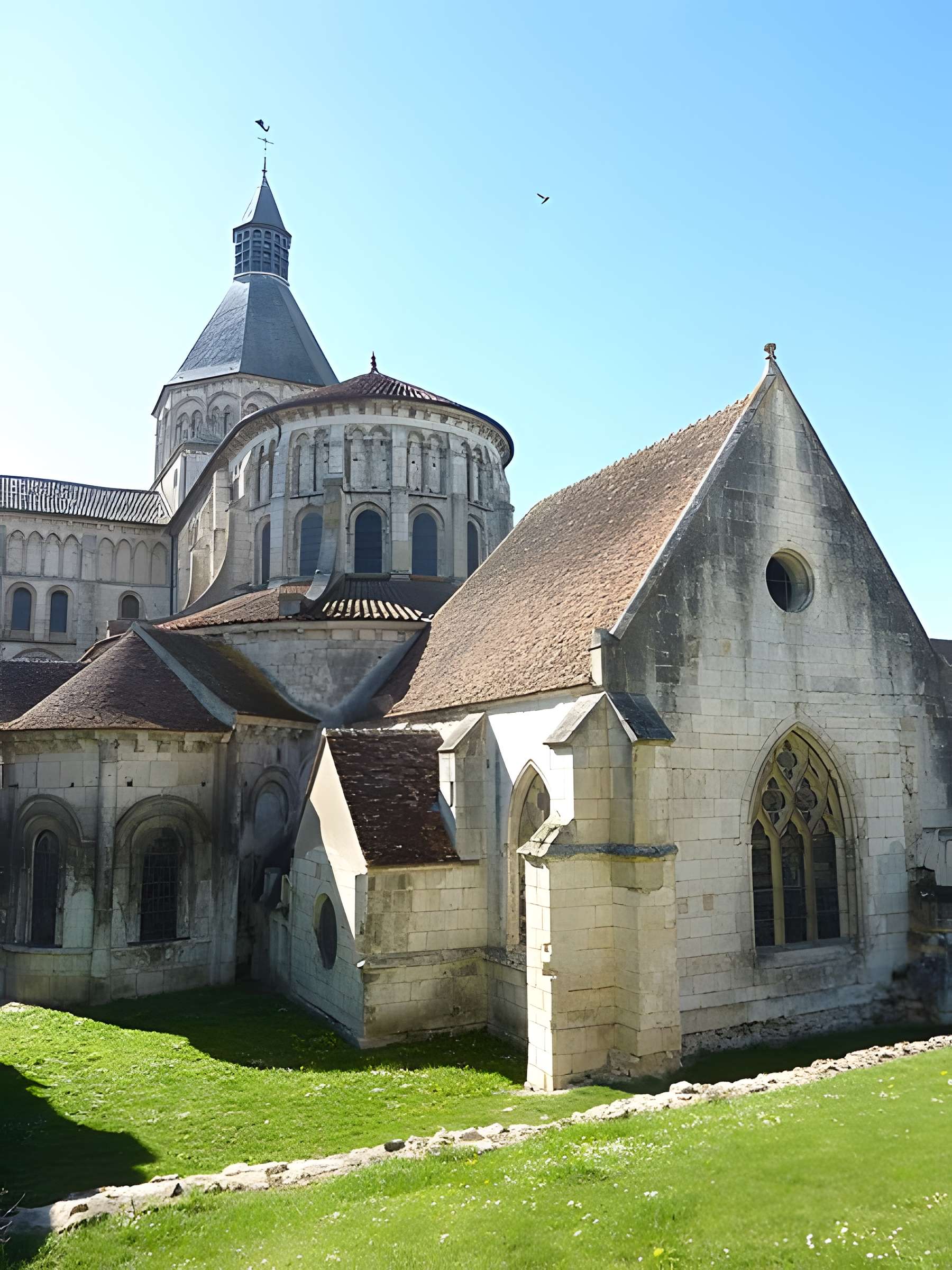 Eglise priorale Sainte-Croix