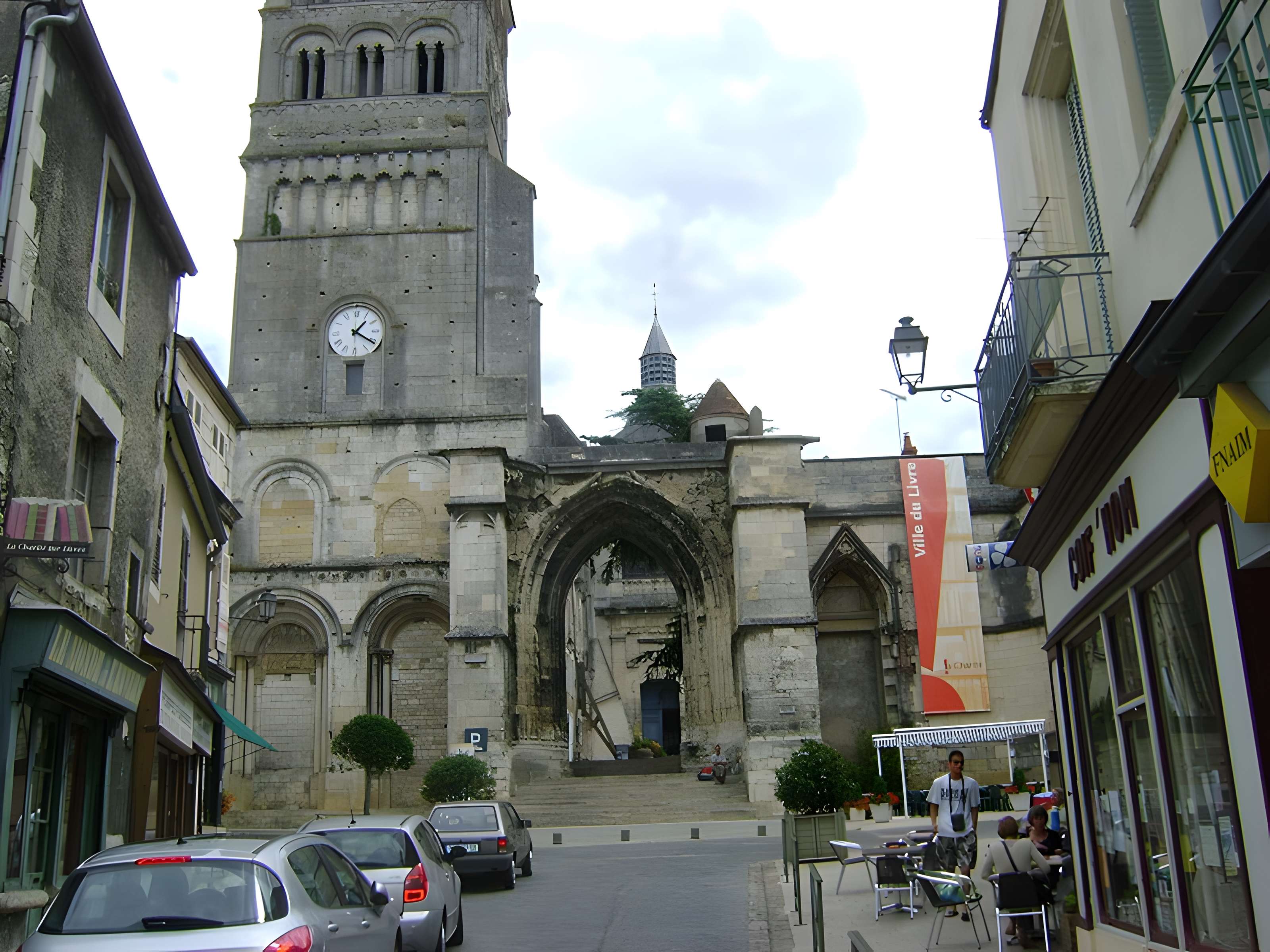 Eglise priorale Sainte-Croix