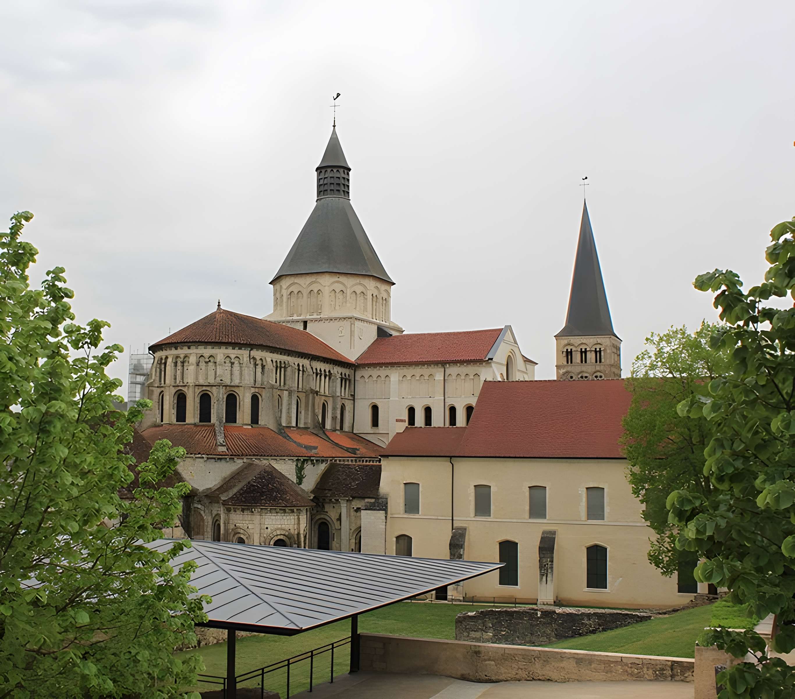 Eglise priorale Sainte-Croix