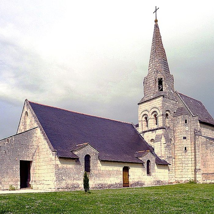 Photo de Église Saint-Pierre de Parnay