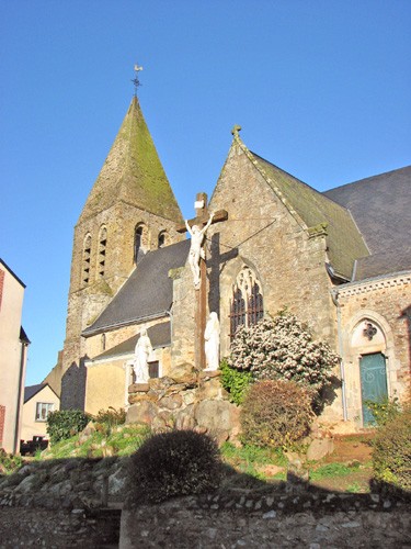 Photo de Église Saint-Pierre de Parné-sur-Roc
