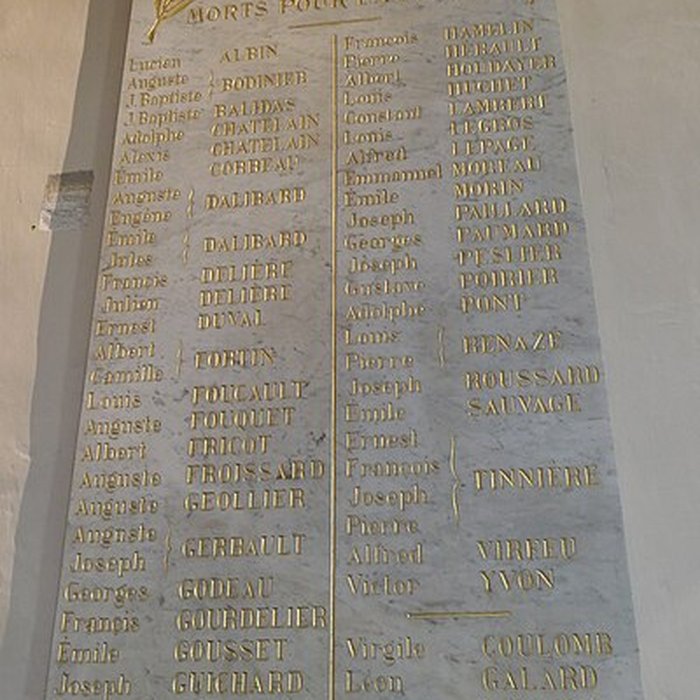 Photo de Église Saint-Pierre de Parné-sur-Roc