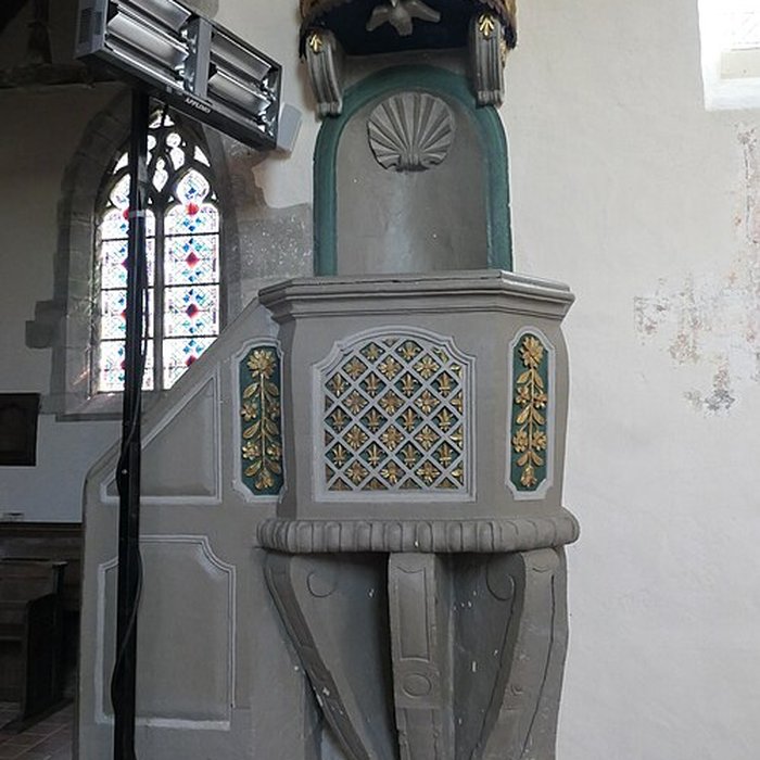 Photo de Église Saint-Pierre de Parné-sur-Roc