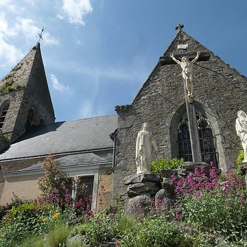 Église Saint-Pierre de Parné-sur-Roc
